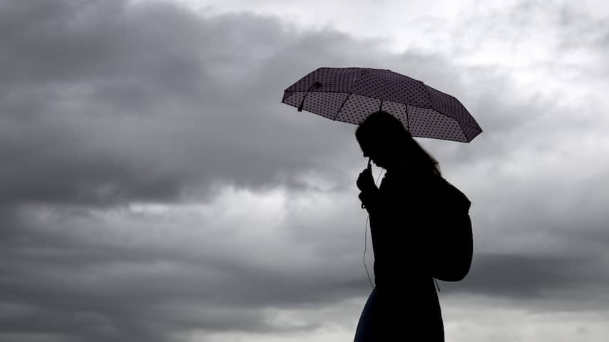 Sun makes way for rain showers: 'Can be quite a lot of, but it is not cold'