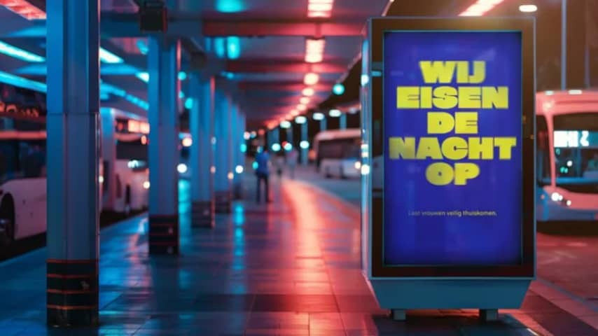 Massive support for 'We demand the night': Soon signs along the highway