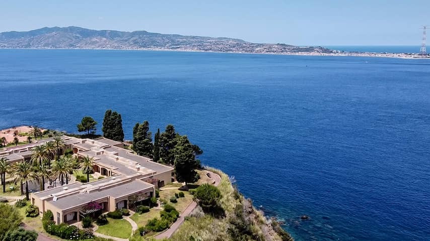 Italy connects Sicily to mainland with miles of bridge that costs billions