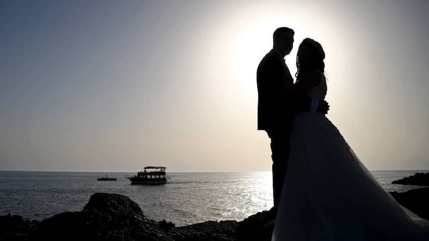 Woman accidentally shoots groom during Turkish wedding party