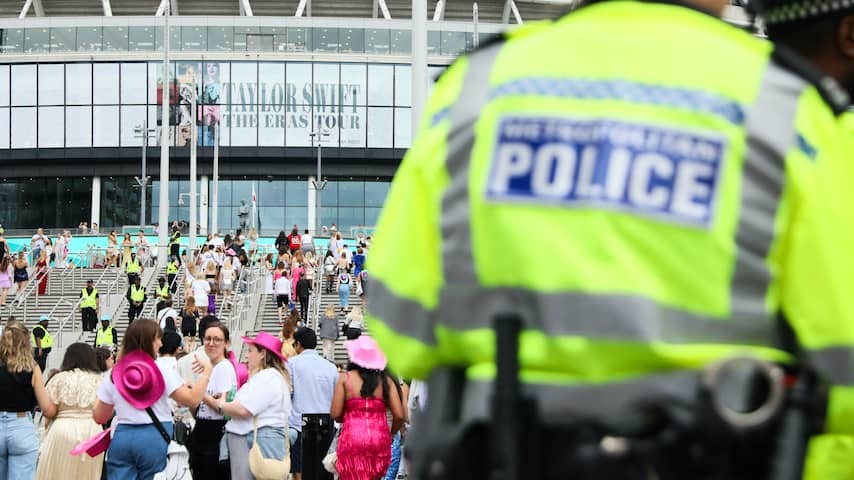 Boy (16) receives conditional cell for support plan Taylor Swift shows
