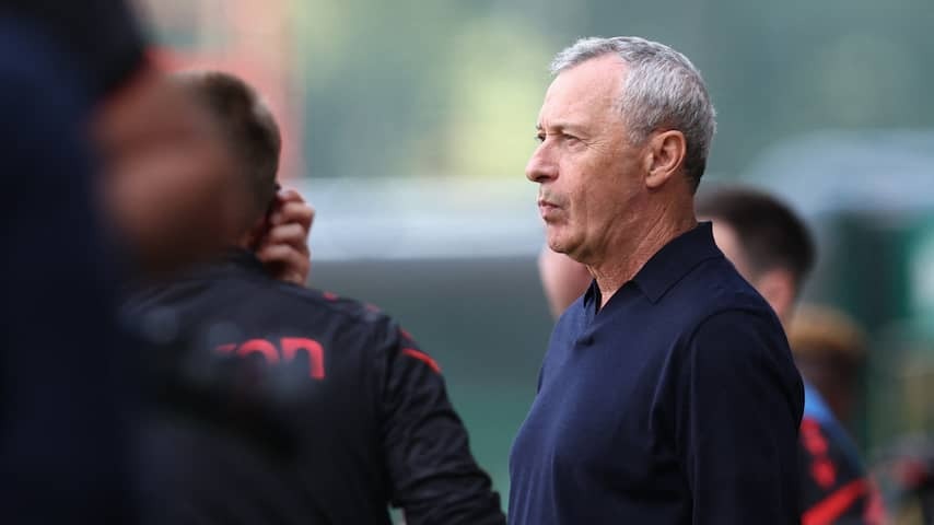 First dismissal in August already a fact: Standard fires coach after two months