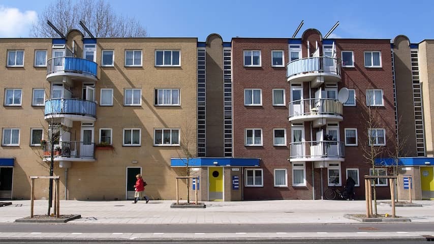 Mentally disabled man (24) robbed and mistreated night in Amsterdam
