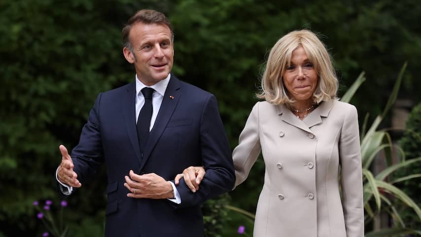 Macron's wife Brigitte wants to prove in a defamation with photos that she is not a man