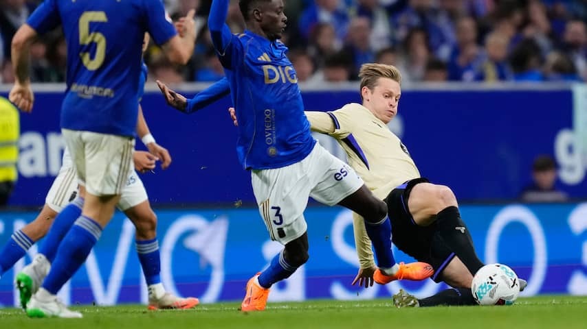 Frenkie de Jong matches Ronald Koeman and helps FC Barcelona with assist to victory