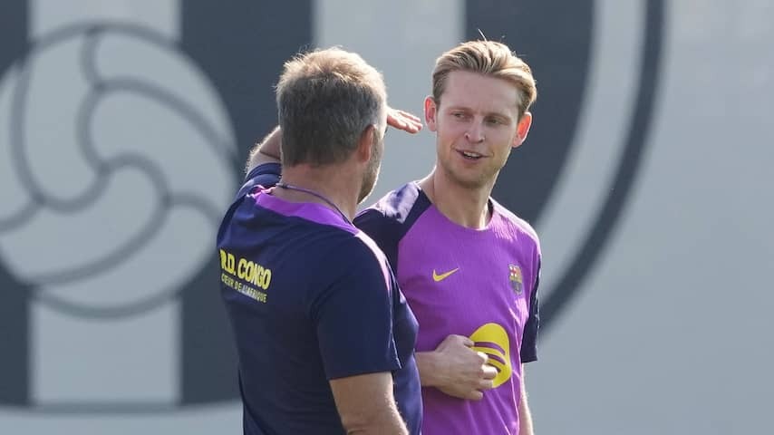 Recovered Frenkie de Jong is in Champions League selection of FC Barcelona
