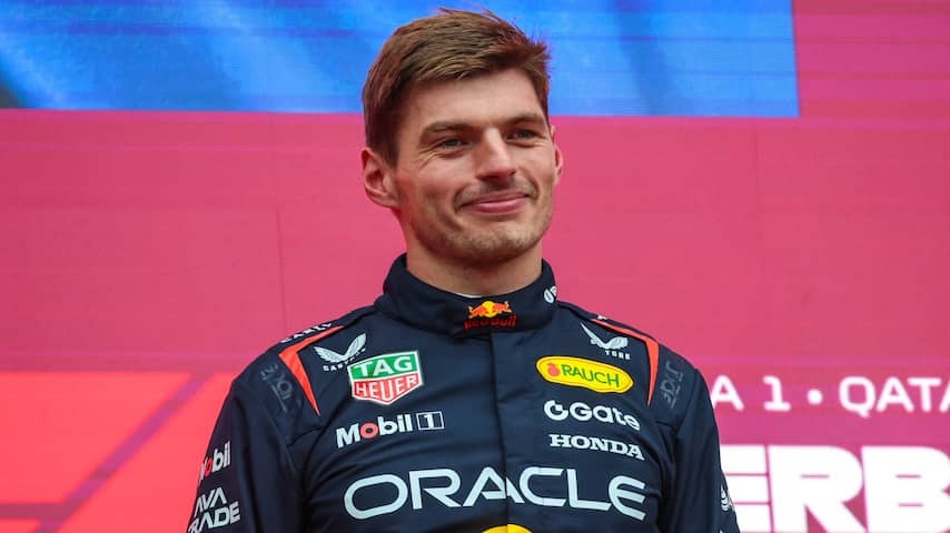 What time do the F1 drivers come into action in Singapore? View the timetable here