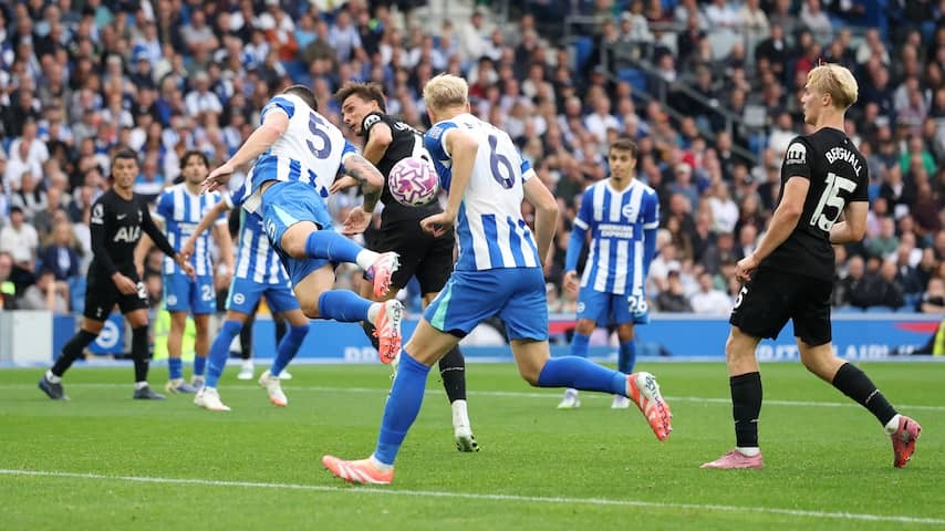 Van Hecke again claims negative leading role with his own goal against Tottenham