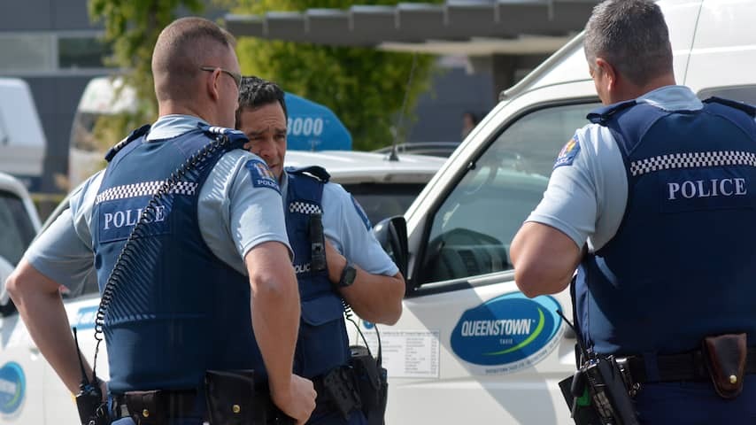 New Zealand father who kidnapped his children after 4 years killed by the police