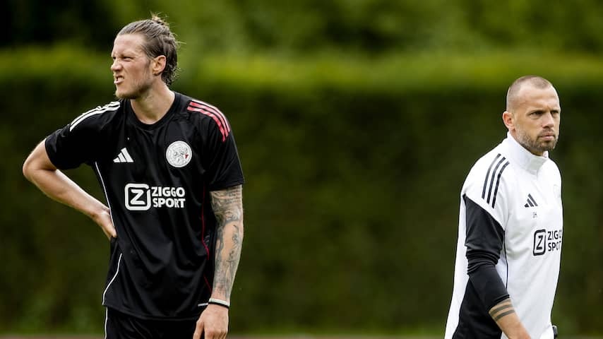 Heitinga called with Weghorst after putting on Dolberg: "Are both Ajax striker"