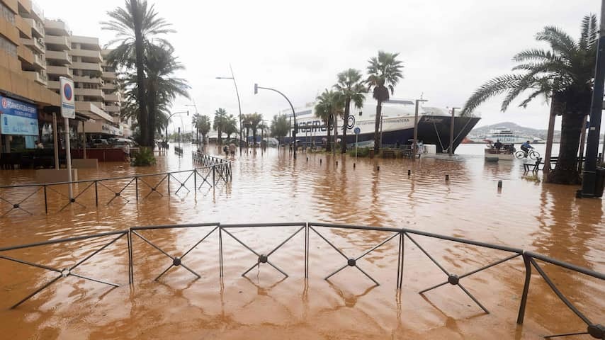Code Red due to flooding hazard Ibiza, weather code Valencia withdrawn