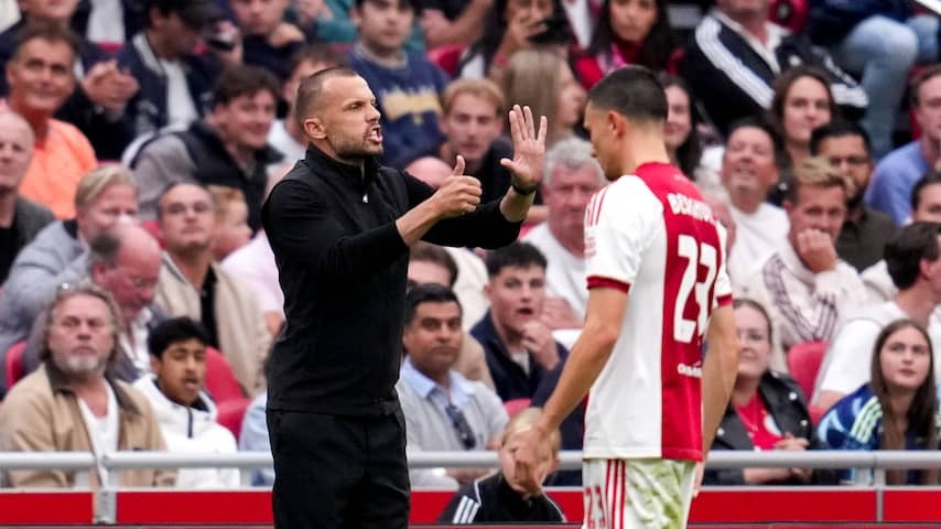Heitinga sees the downside of 'Ajax football' against PEC: 'After the break we became sloppy'
