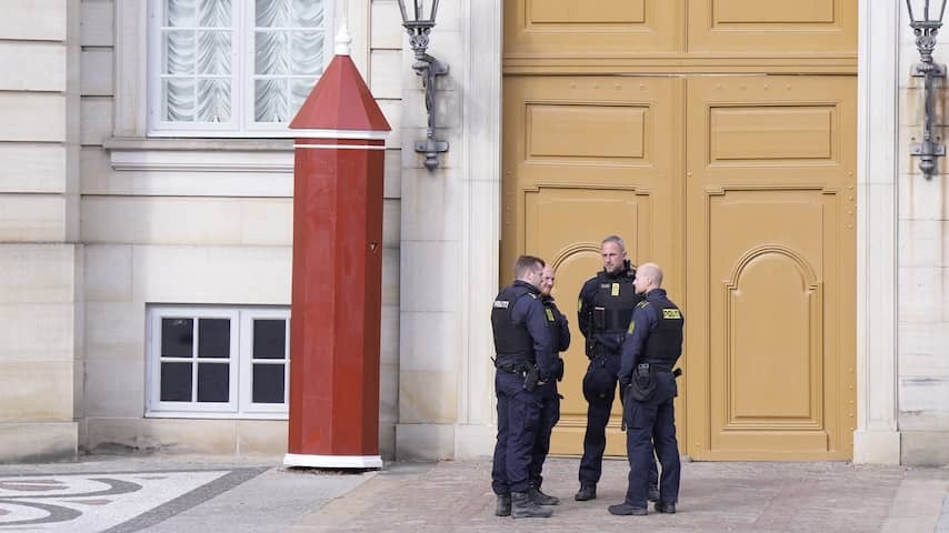 Sweden and France send help to Denmark after disturbances by drones