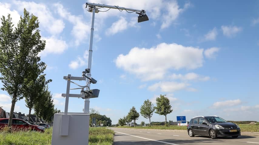 Focus flash leads to thousands of fines for telephone use behind the wheel
