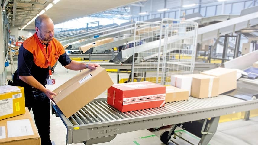 PostNL expects to send packages to USA this month