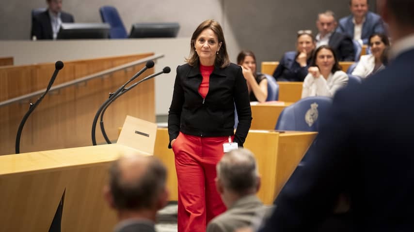 NSC member Van Vroonhoven stops after members put her lower list