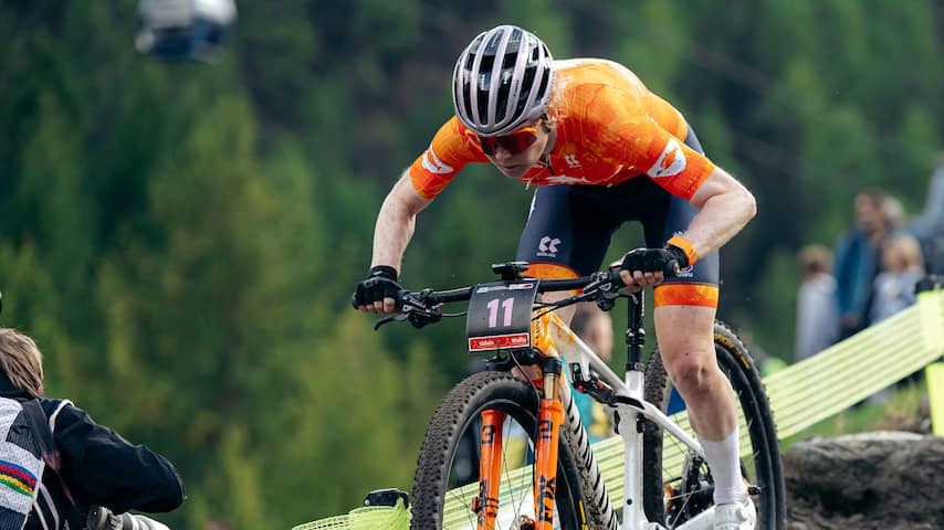 Defending champion Puck Pieterse also drives Lek at World Cup mountain bike and grabs next to Plak