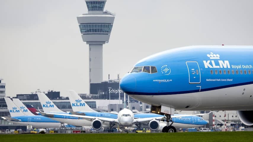 Drone above Schiphol excluded, suspected balloon not found