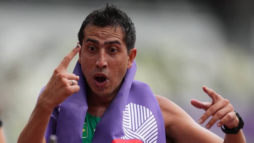 World Lasts World Champion loses wedding ring during Race: 'Woman will be okay'