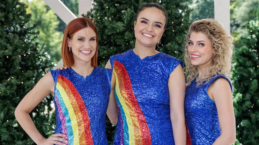 K3 shocked by inappropriate AI images during performance: 'Too bad mistake'