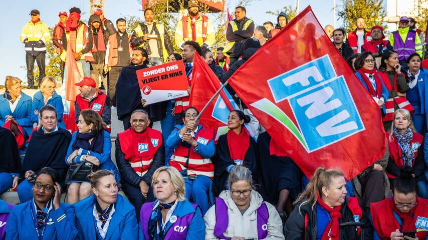 KLM makes summary proceedings against trade unions because of strike ground staff