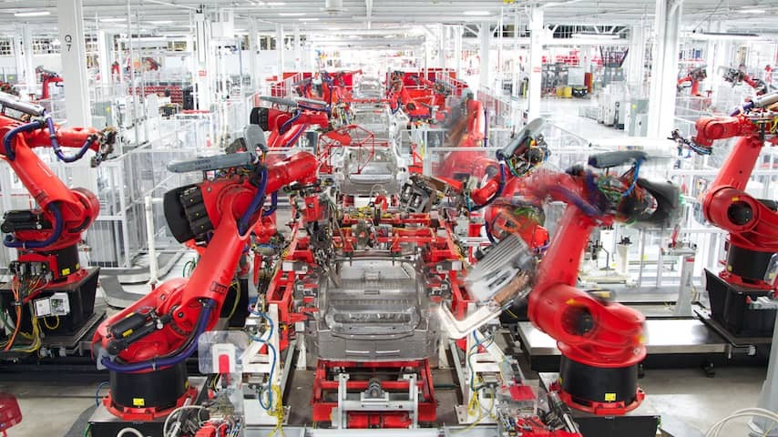 Tesla is going to perform production in Berlin Autofabriek because of 'good sales'