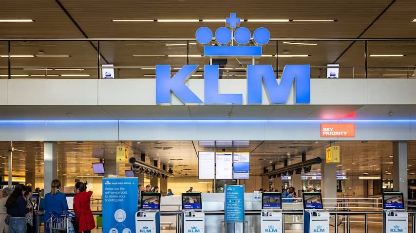 Air France and Delta stop after strikes with luggage handling through KLM