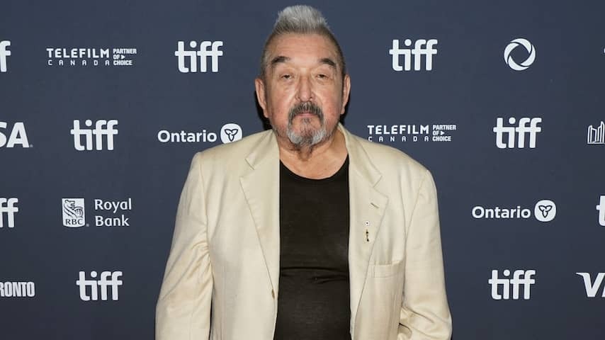 Dances with Wolves actor Graham Greene (73) died