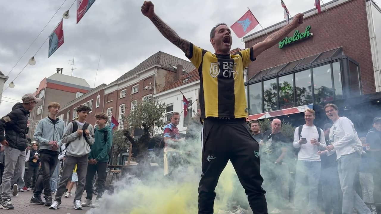 Image from Video: Vitesse Fans Celebrate That Their Club Can Still Play Professional Football