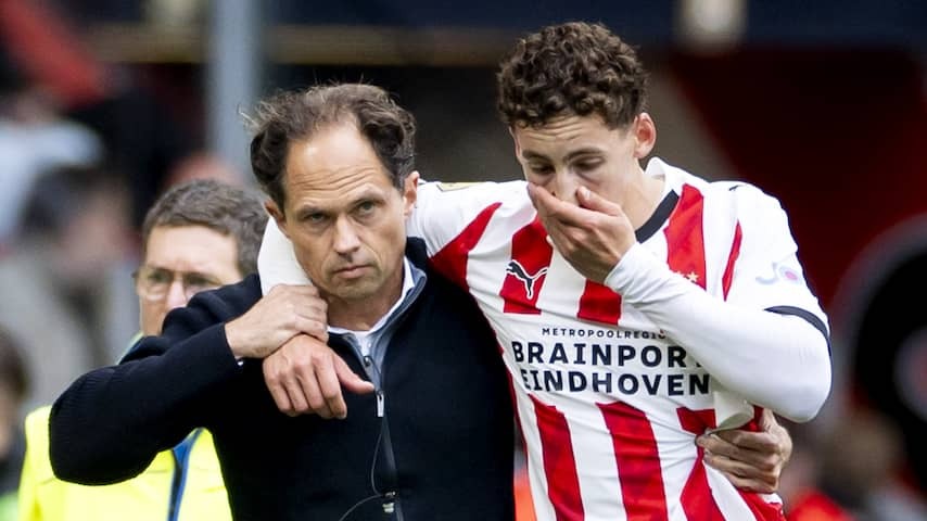 Probably the end of the season PSV player Ruben van Bommel due to heavy knee injury