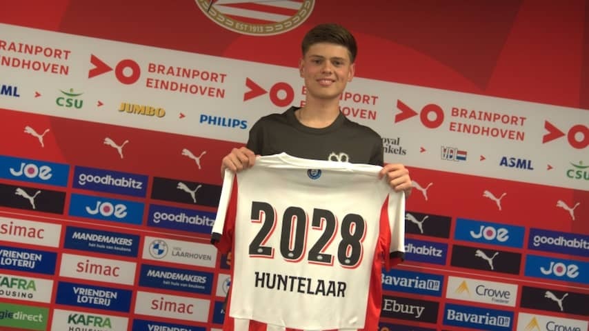 Seb Huntelaar (16) follows in the footsteps of father Klaas-Jan with contract with PSV