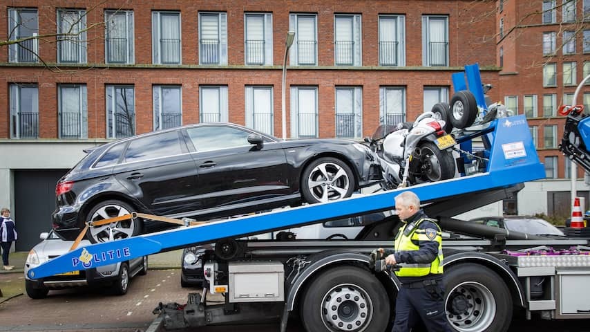 FIOD seizes watches, bitcoins and 44 cars due to suspicion of BPM fraud