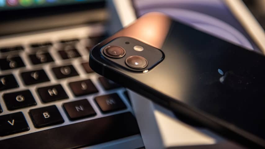 Apple adjusts iPhone 12 in EU after warning about radiation level