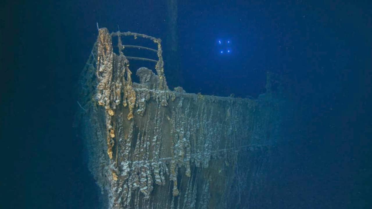 Image from video: New images show that Titanic falls apart