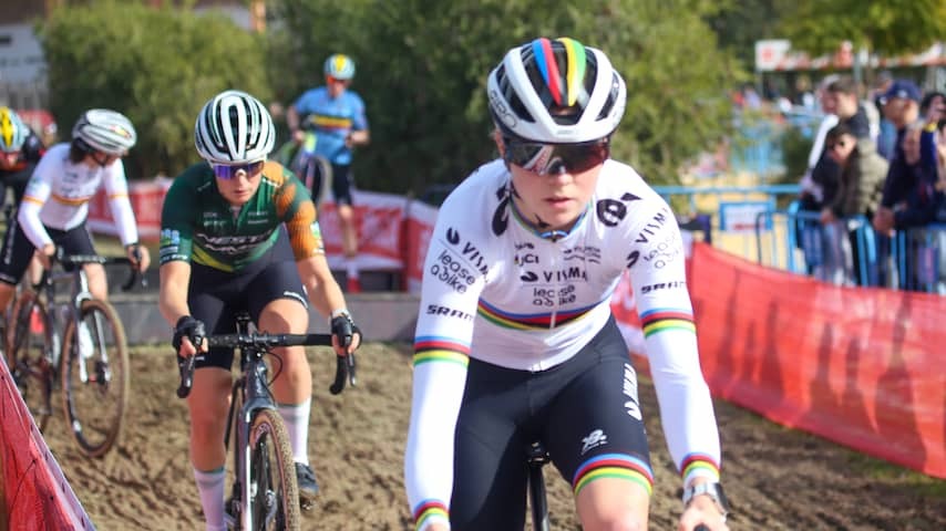 Fem van Empel stands for Rentree after mental problems and focuses on cyclocross