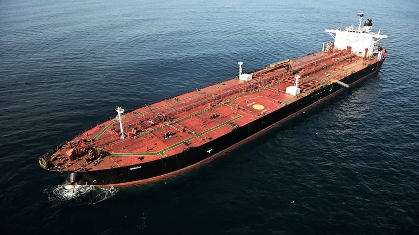 Oil tanker controlled Dutch coast, attempt at Sleepactie Kustwacht