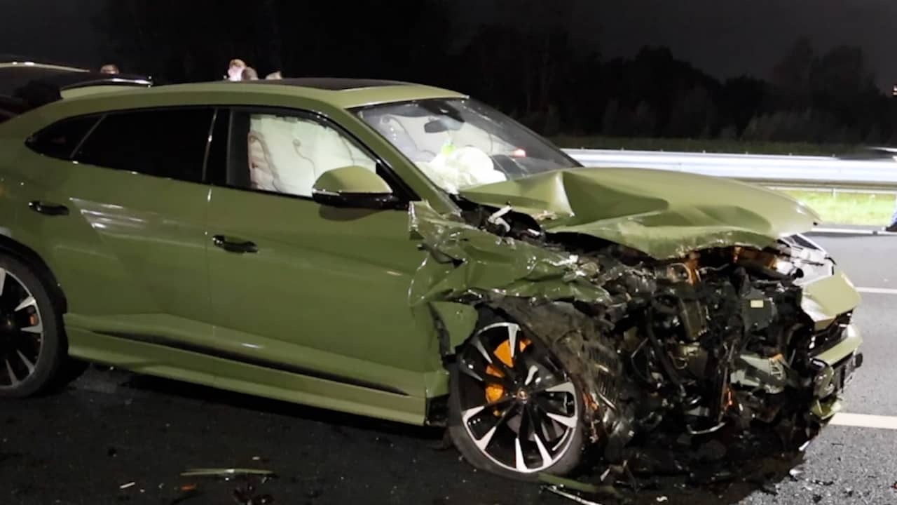 Image from Video: Lamborghini or Former Footballer Elia Crumpled After Accident On A4