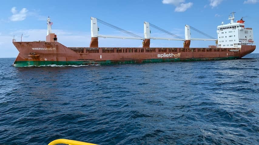 Crew member of attacked Dutch ship near Yemen passed away