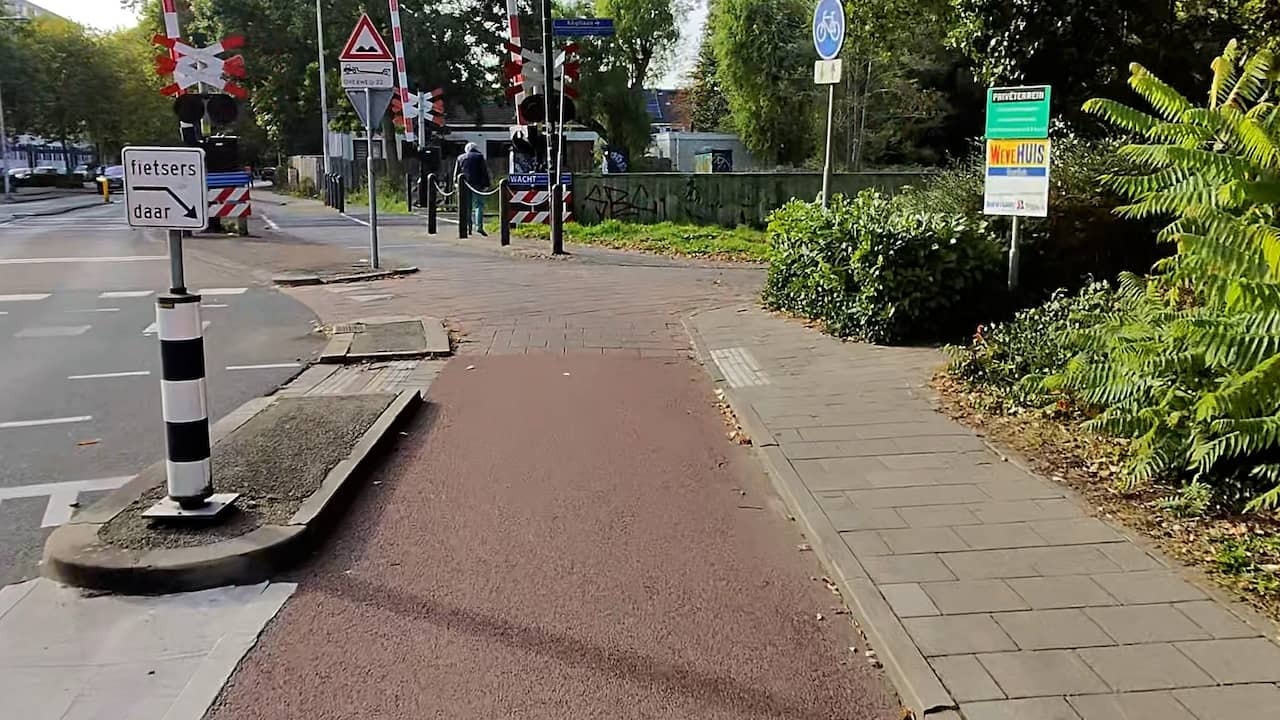 Image from Video: This is what a bike ride in Utrecht Looks Like Seen Through the Ray-Ban Meta
