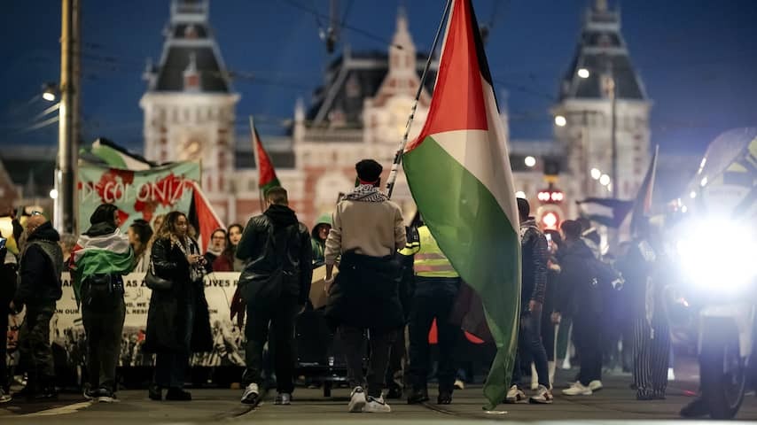 Pro-Palestinian activists from XR paralyze train traffic around Amsterdam Central Station