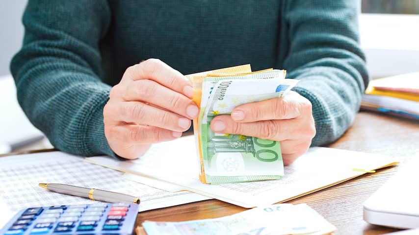 Wages are growing less and less: Smallest rise since 2022 measured