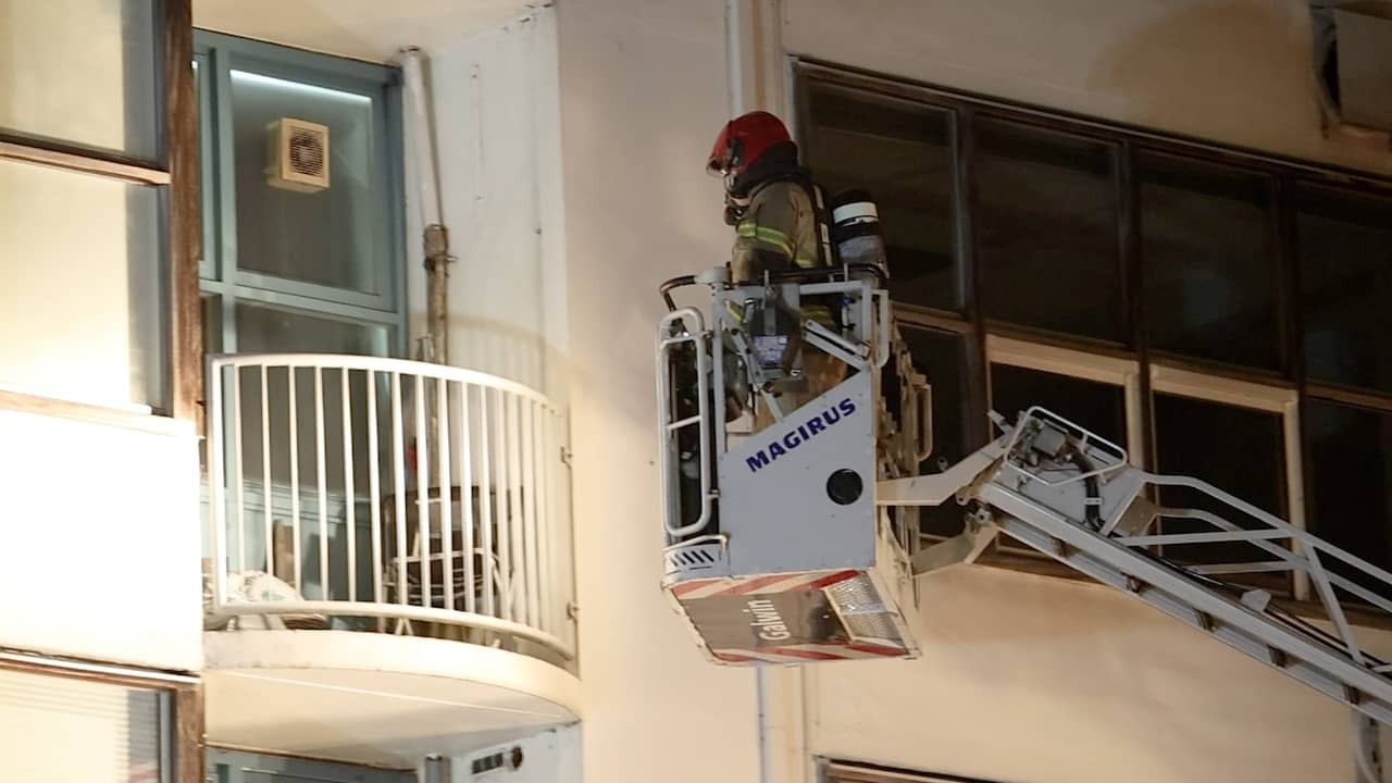 Image from Video: Many emergency services on their feet in a big fire in Amsterdam