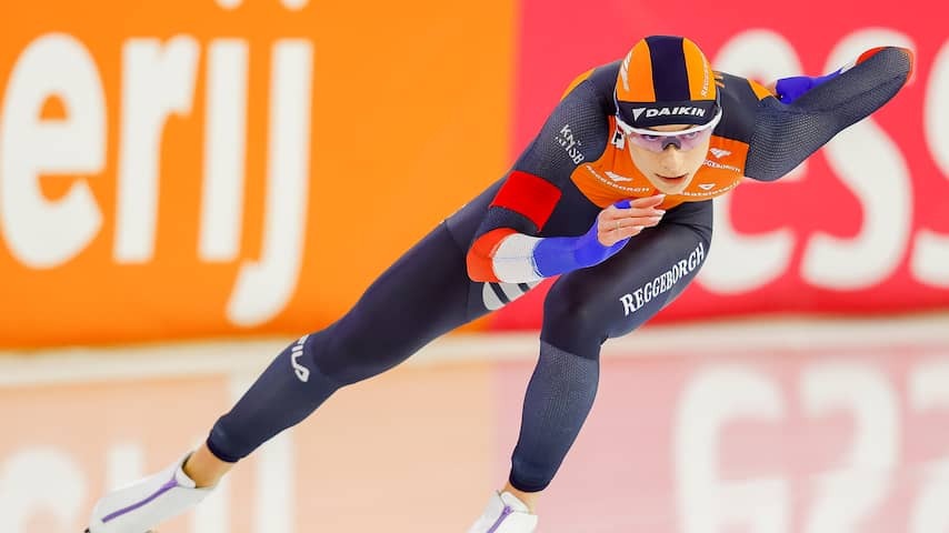 Femke Kok stunned with track record Thialf at her first 1,500 meters in two years