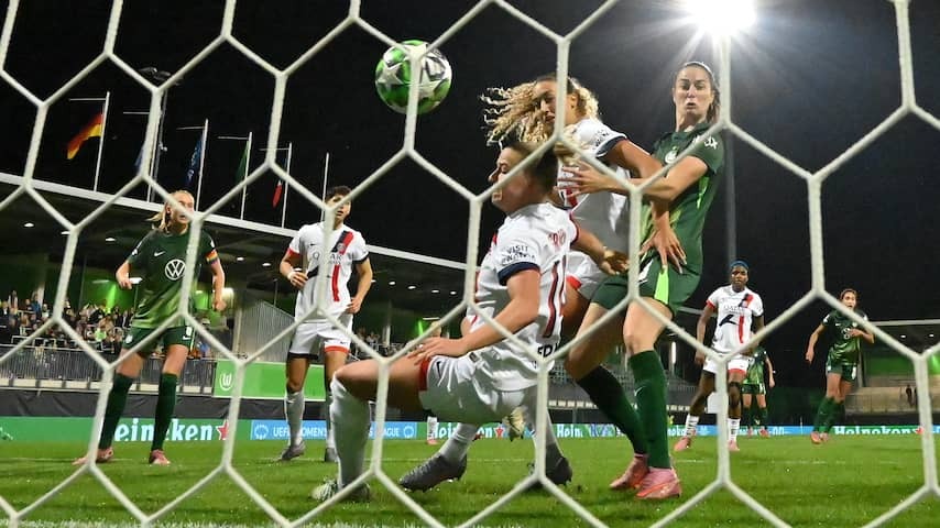 Jackie Groenen scores own goal in Champions League, Peddemors scores